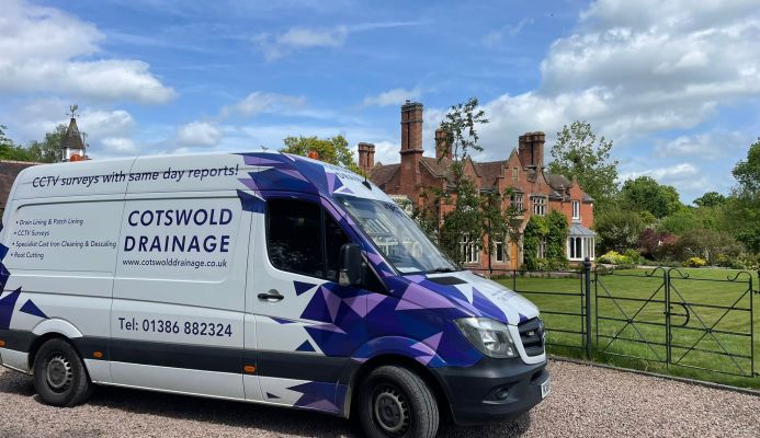 Cotswold Drainage Engineers van