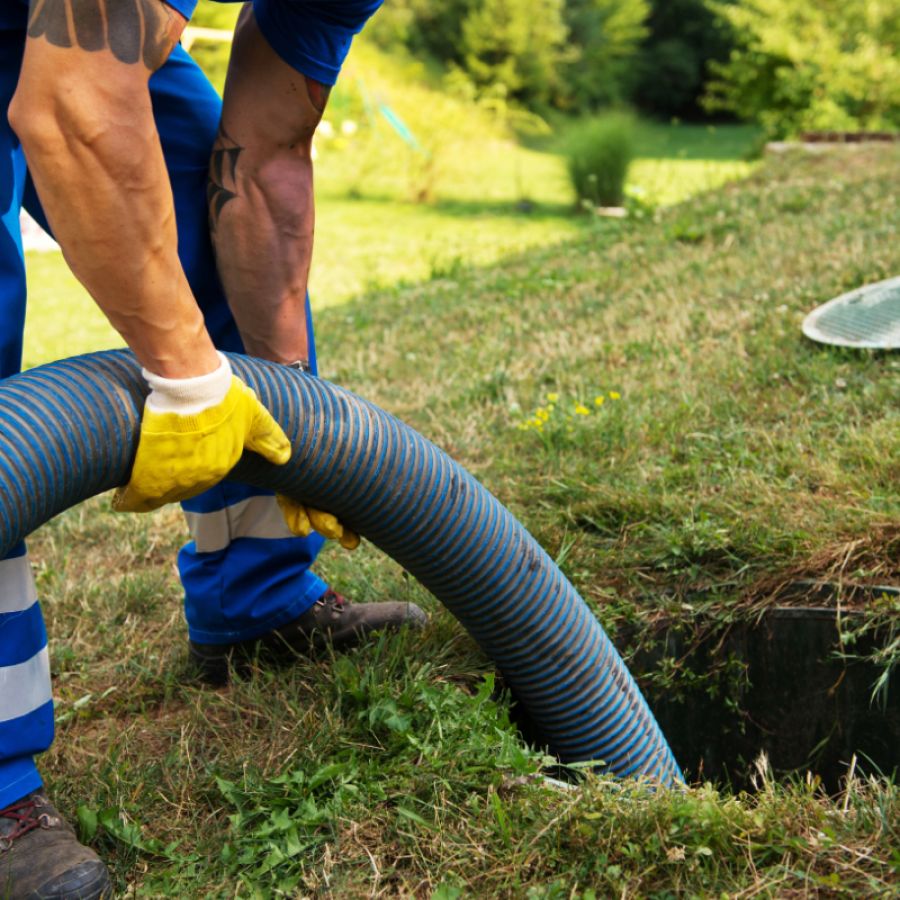 Septic tank emptying