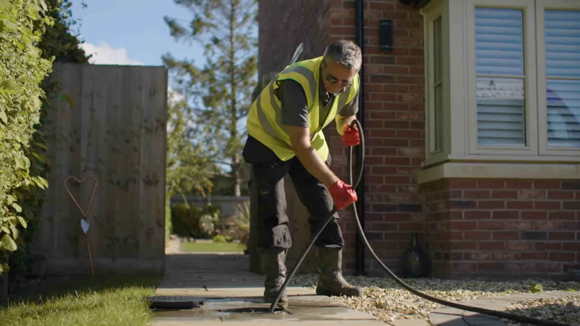 Drain jetting a blocked drain