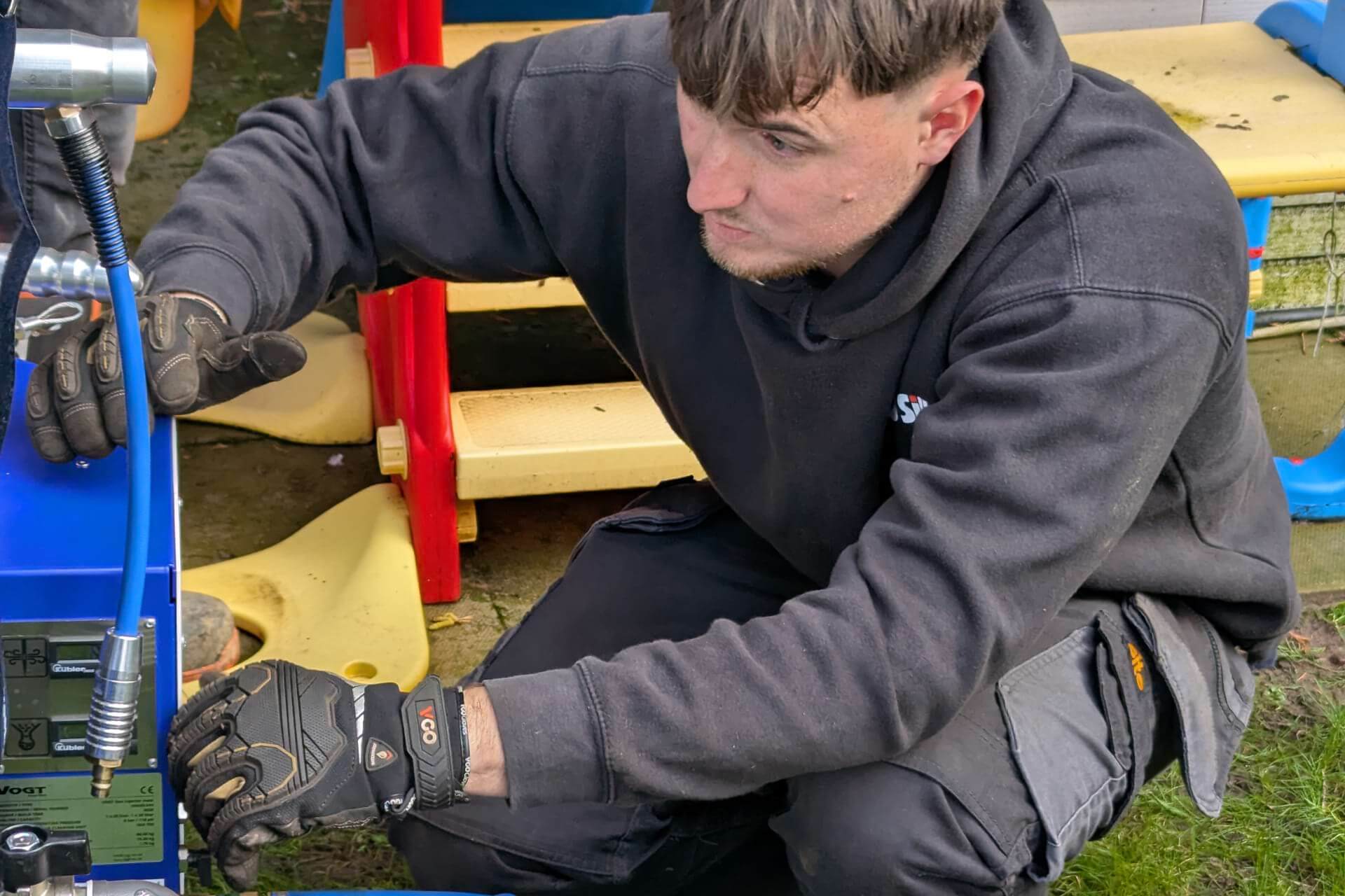 Geo injection and soil aeration on a garden lawn